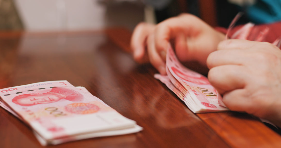 Counting number of chinese paper banknote at home