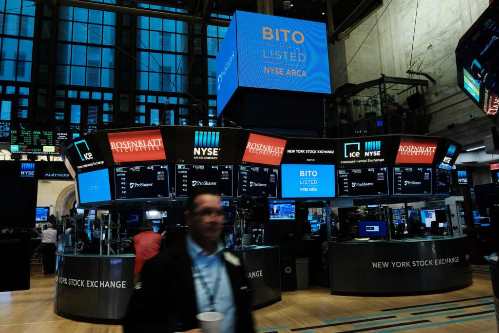 First Bitcoin Futures ETF To Trade On NYSE Debuts On The Exchange