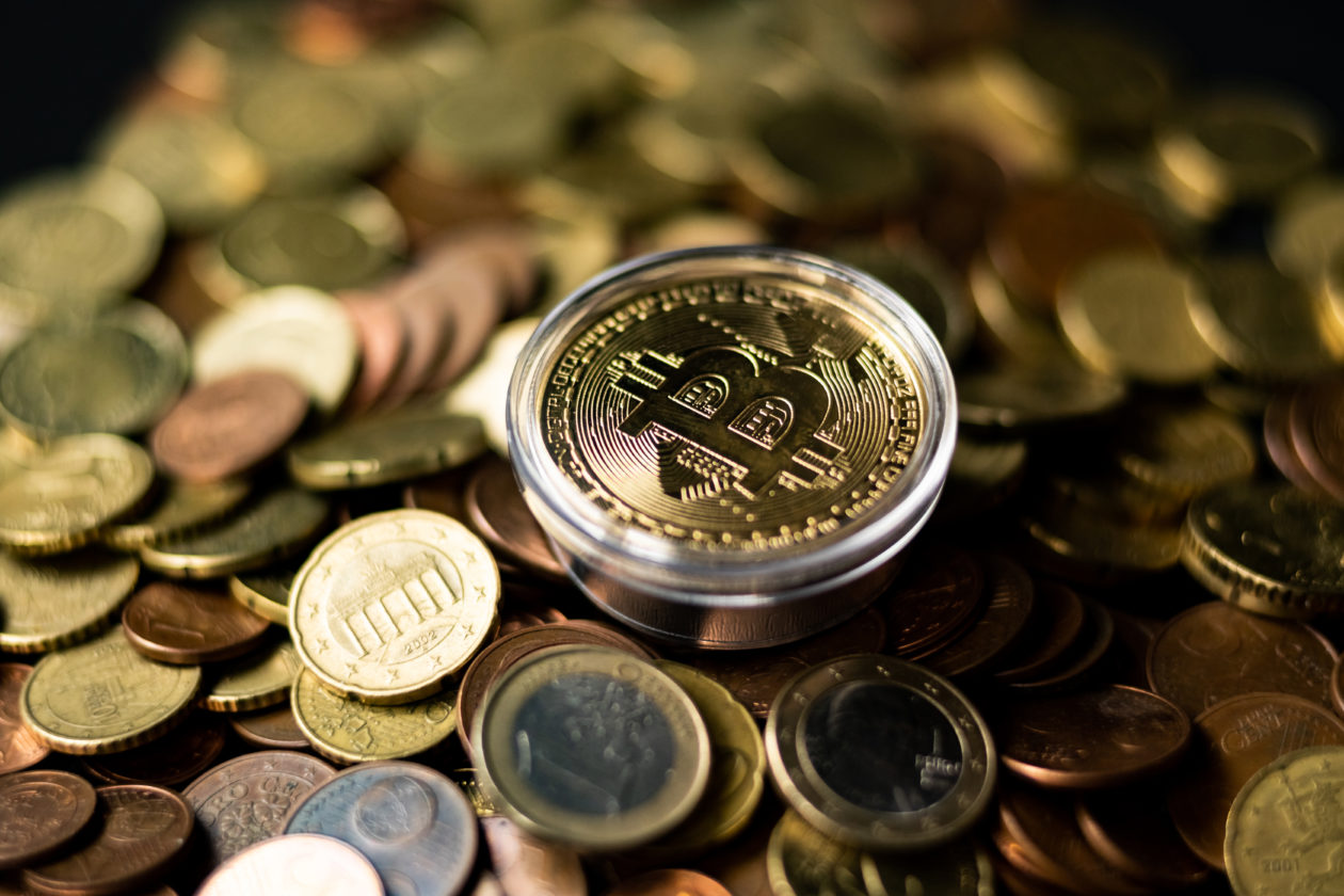 Bitcoin virtual money and fiat money coins euro | South Korea and Japan's crypto tax