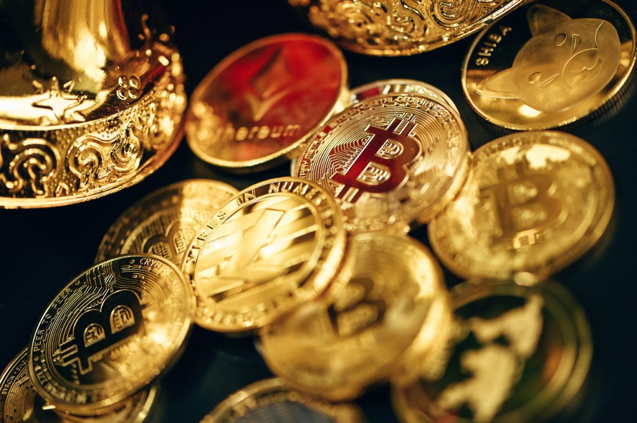 Goldman Sachs: Bitcoin could reach $100k by beating gold