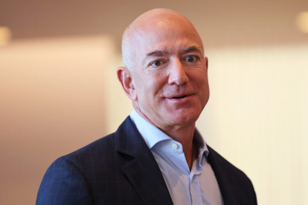 bezos buys bitcoin