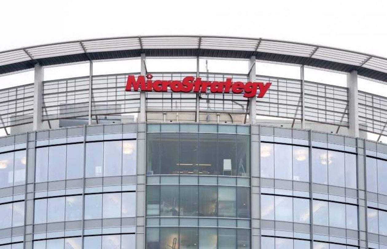 MicroStrategy shares fall after Jefferies downgrade to ‘underperform’