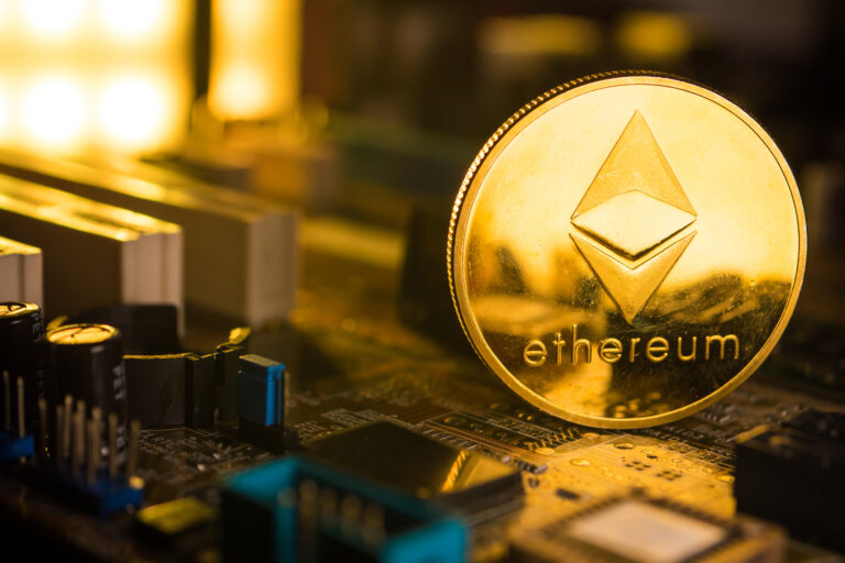 Markets: Bitcoin rises slightly, Ether and Ethereum Classic gain amid price run for alternatives