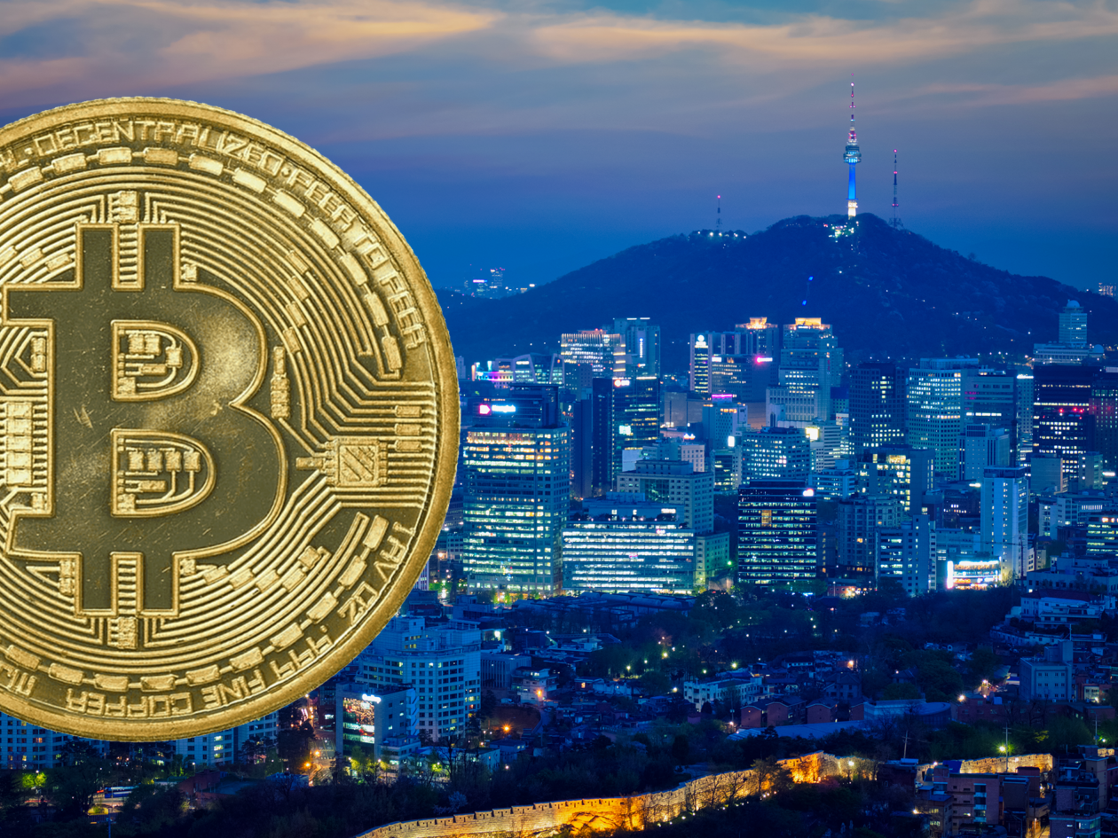 Night skyline of Seoul and Bitcoin gold token | S. Korea mulls requirement for digital asset exchanges to compensate sudden withdrawal suspension | south korea, south korea crypto