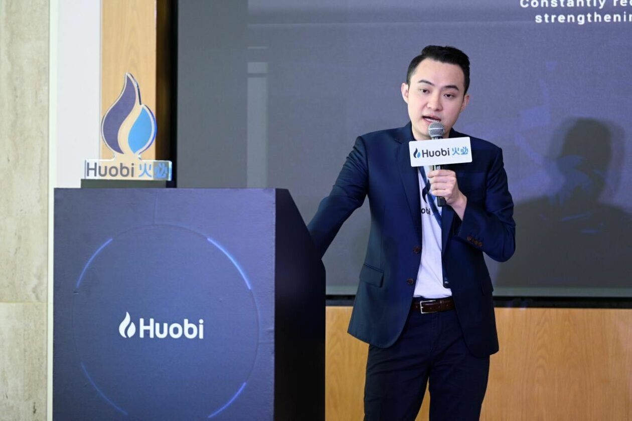 Huobi advisor Justin Sun speaking at a Huobi event | Huobi plans to move headquarters to Hong Kong from Singapore | hong kong crypto, huobi, sfc