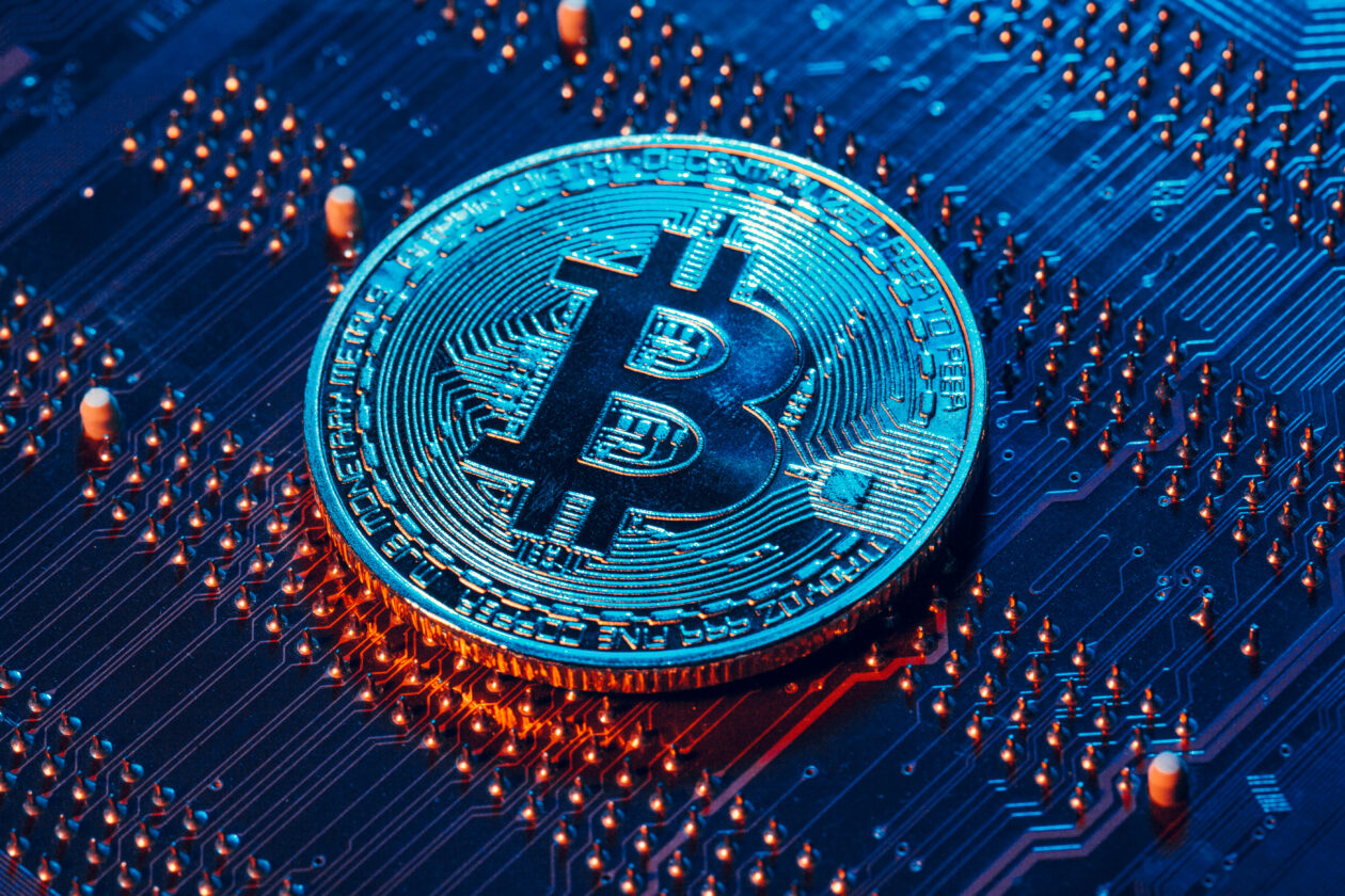Bitcoin blue | Bitcoin loses US$30,000 peg, Ether falls as risk-off sentiment spreads to cryptocurrencies | Markets, BTC - Bitcoin, ETH - Ethereum, Non-Fungible Token - NFT, Inflation