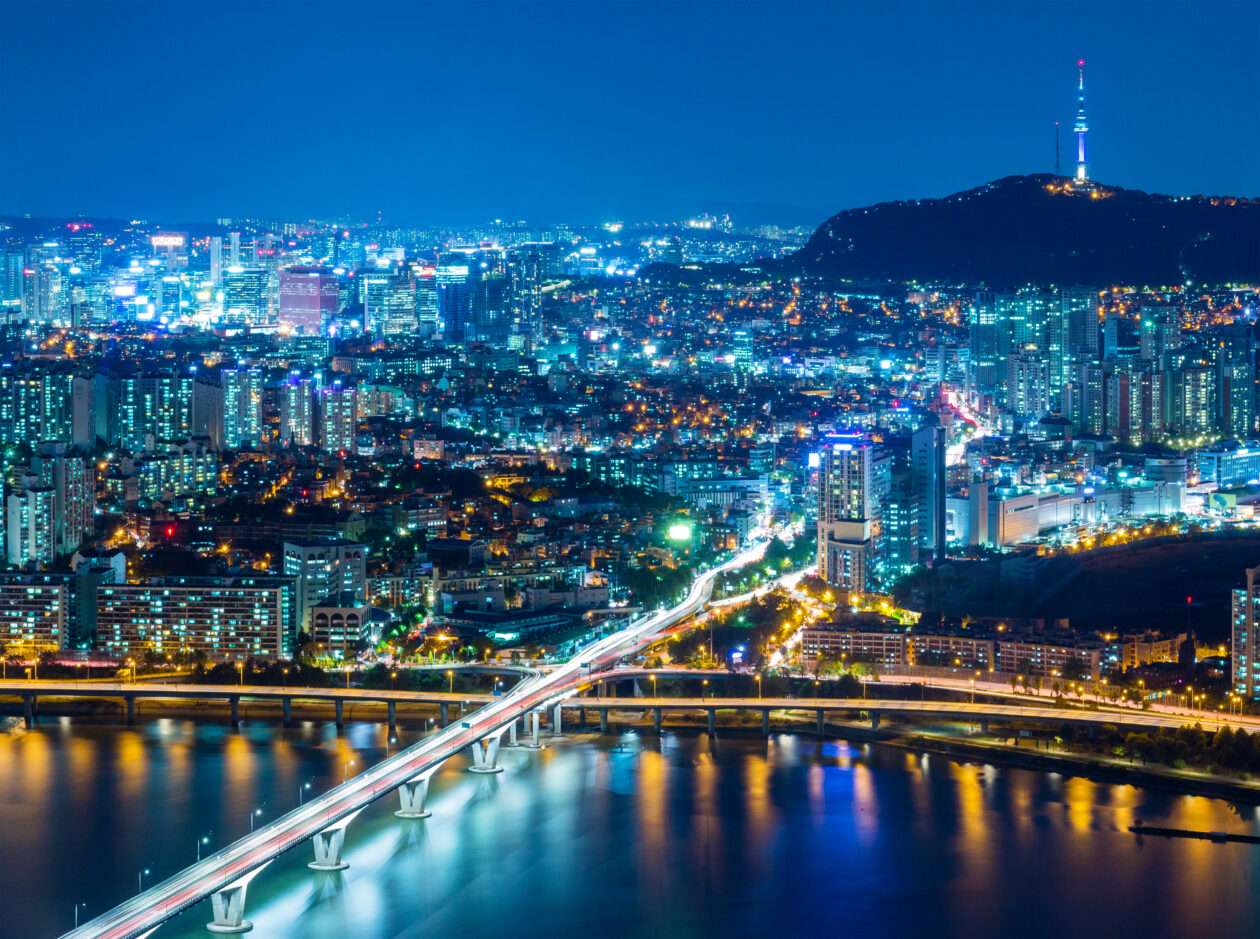Seoul, South Korea skyline at night | South Korea approves cryptocurrency bill to protect investors, goes into effect in one year