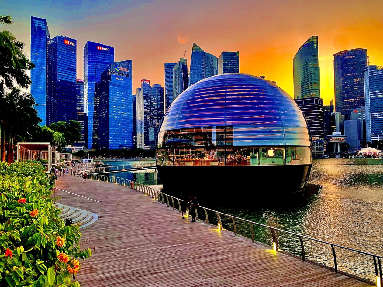 Half a world away — Gary Gensler’s SEC dominates dialogue at Singapore’s Token 2049 | Digital Noch
